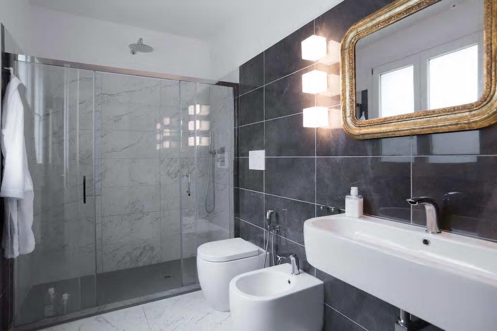 Apartment Borgoloco Luxury Flat With Jacuzzi Venedig